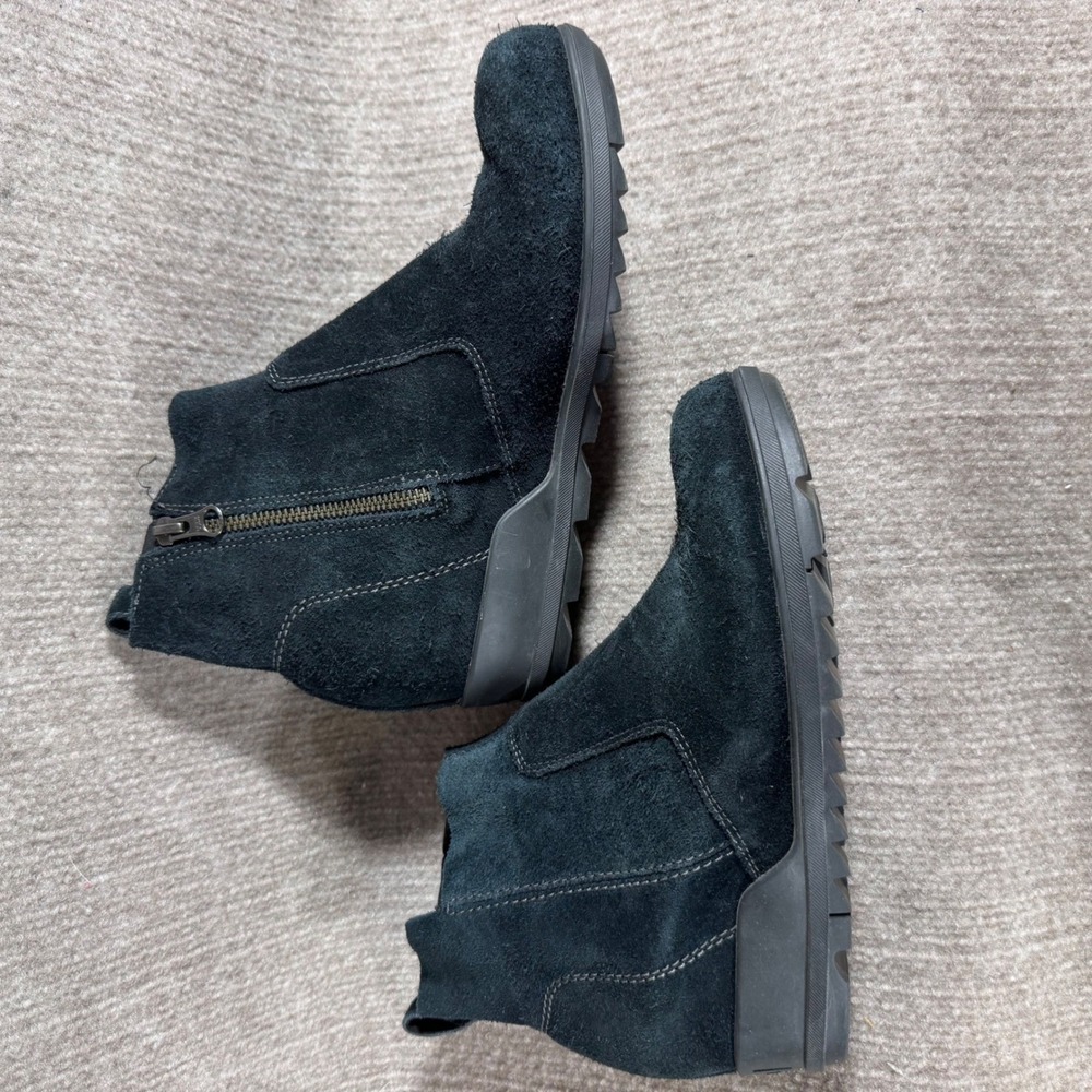 Sorel Joan of Arctic Wedge II Chelsea Black Suede Zip Ankle Boots Women's 9.5 - Picture 3 of 10